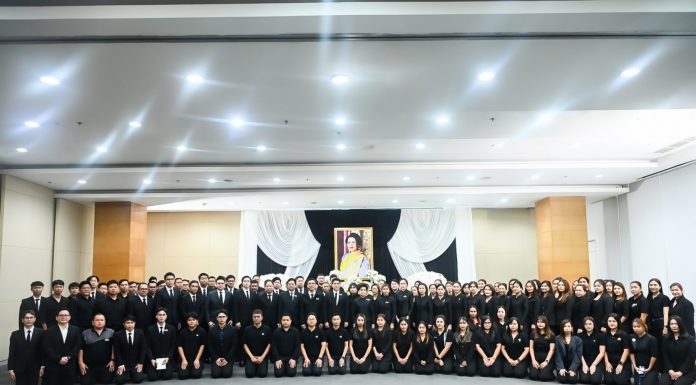 TOA น้อมรำลึกในพระมหากรุณาธิคุณอันหาที่สุดมิได้ จัดพิธีน้อมถวายแสดงความอาลัยแด่ ‘สมเด็จพระนางเจ้าสิริกิติ์ พระบรมราชินีนาถ พระบรมราชชนนีพันปีหลวง’