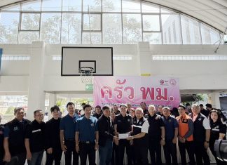 ฟอลคอนประกันภัย ร่วมกับกระทรวงพัฒนาสังคมและความมั่นคงของมนุษย์ (พม.) และ สำนักงานคณะกรรมการกำกับและส่งเสริมการประกอบธุรกิจประกันภัย ภาค 9 (คปภ. ภาค 9) ลงพื้นที่เร่งฟื้นฟูผู้ประสบภัยน้ำท่วมหาดใหญ่ มอบถุงยังชีพ-สมทบทุนเพื่อจัดทำอาหารปรุงสุก ย้ำพร้อมดูแลเคลมประกันอย่างรวดเร็ว