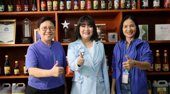 “นกเพนกวิน 3 ตัว” ซอสในตำนาน เสิร์ฟอร่อยคู่ครัวไทยSME D Bank ลมใต้ปีก เคียงข้างผลักดันให้เพนกวินบินได้!!