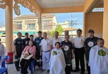 “ป่อเต็กตึ๊ง” ผนึกกำลังเครือข่ายสุราษฎร์ธานี ออกหน่วยแพทย์เคลื่อนที่ดูแลประชาชนฟรี กว่า 643 ราย