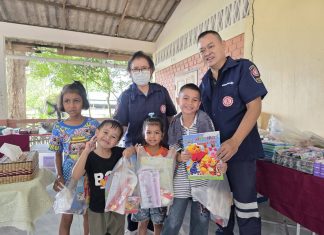 ป่อเต็กตึ๊ง–ใต้เต็กเซี่ยงตึ๊ง นครศรีธรรมราช ออกหน่วยแพทย์ช่วยชุมชนพรหมคีรี ดูแลประชาชน 440 ราย ฟรี